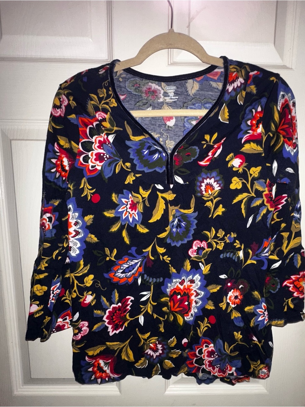 Old Navy Navy Floral V-Neck Tunic